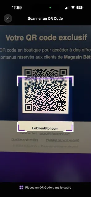 Scan d'un QR code en boutique avec LeClientRoi
